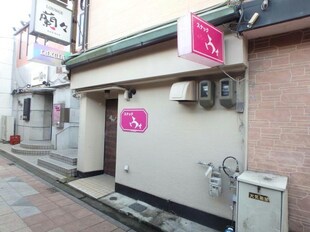 あたご店舗の物件外観写真